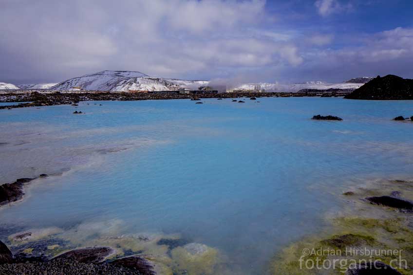 Ein Besuch der Blauen Lagune auf Reykjanes, ist besonders im Winter reizvoll.
