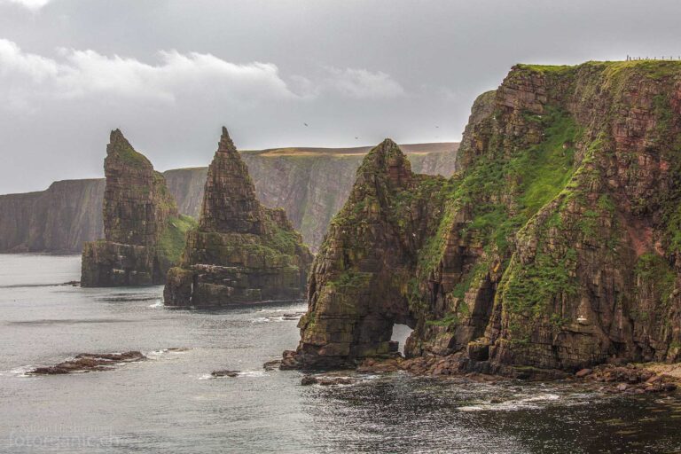 Die berühmten Duncansby Stacks im Nordwesten Schottlands